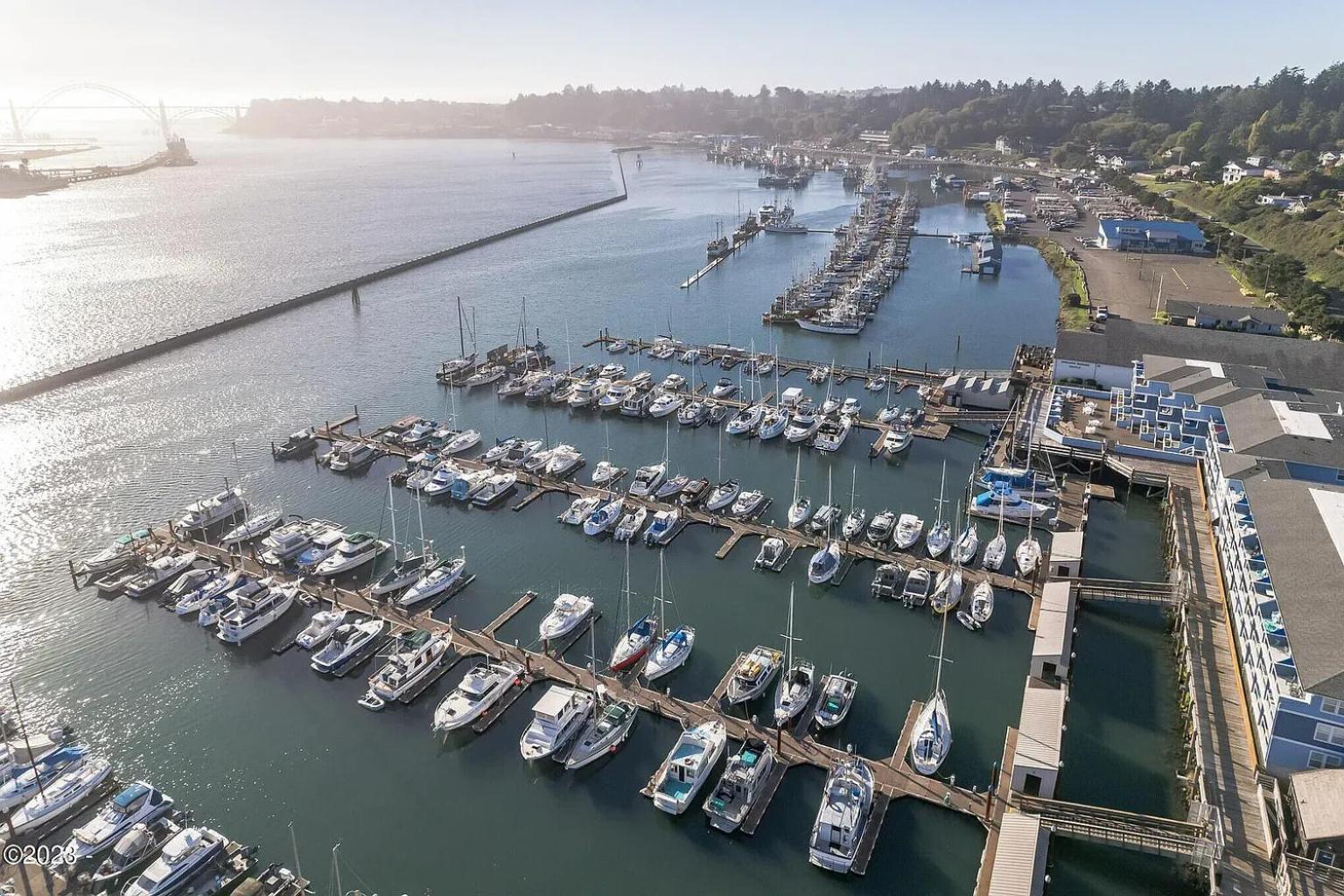 The Landing At Newport Condominium Hotel Exterior foto
