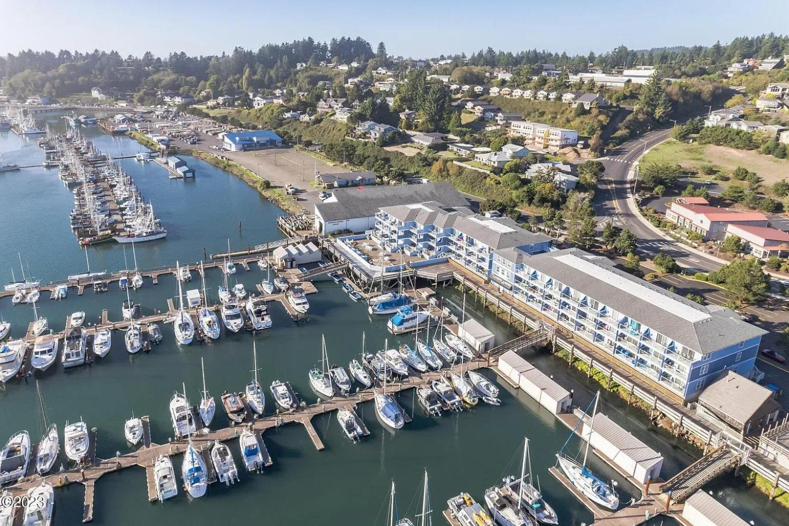 The Landing At Newport Condominium Hotel Exterior foto